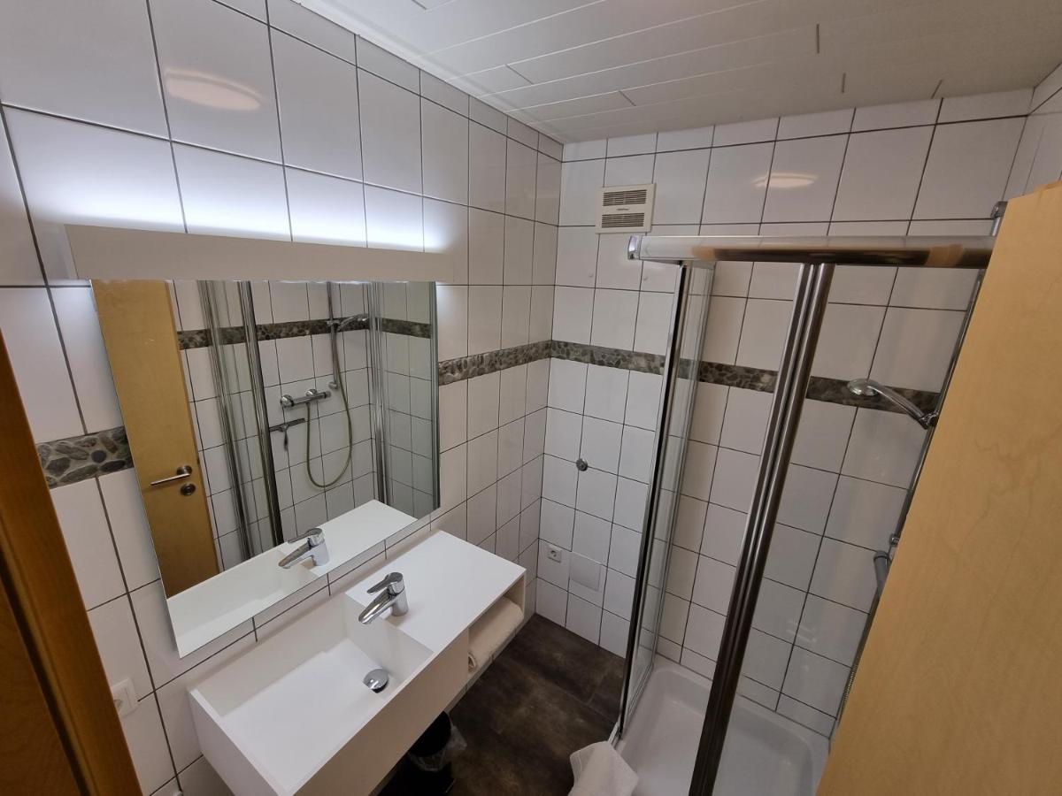 Ferienwohnungen Strass im Zillertal Exterior foto